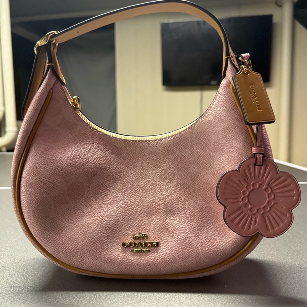 Coach Emily Shoulder Bag‎ Signature Canvas Powder Pink CDW86 Floral Charm NWT